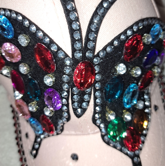 Woman's Bling Butterfly 🦋 hat - Picture 2 of 6